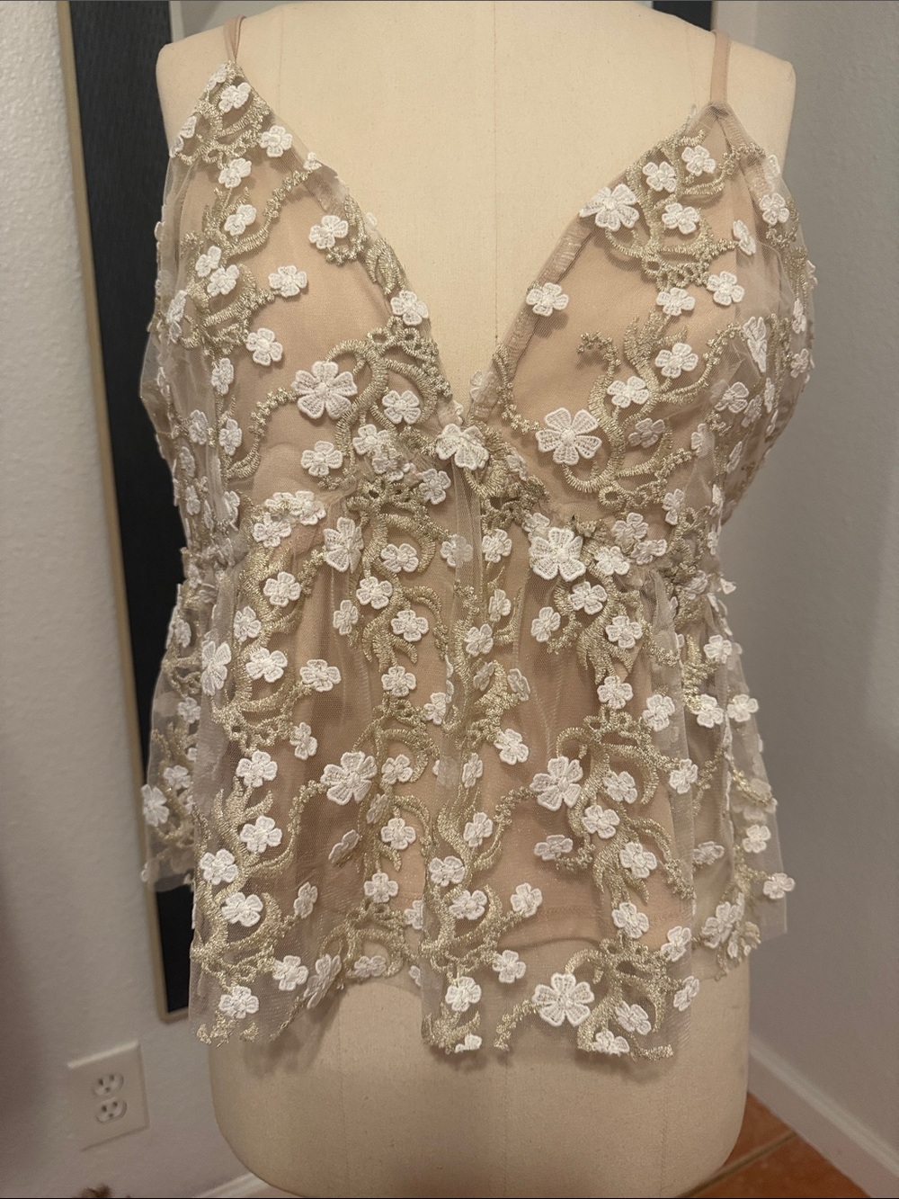Altar'd State Nude & White Lace-Trim Smocked Top
